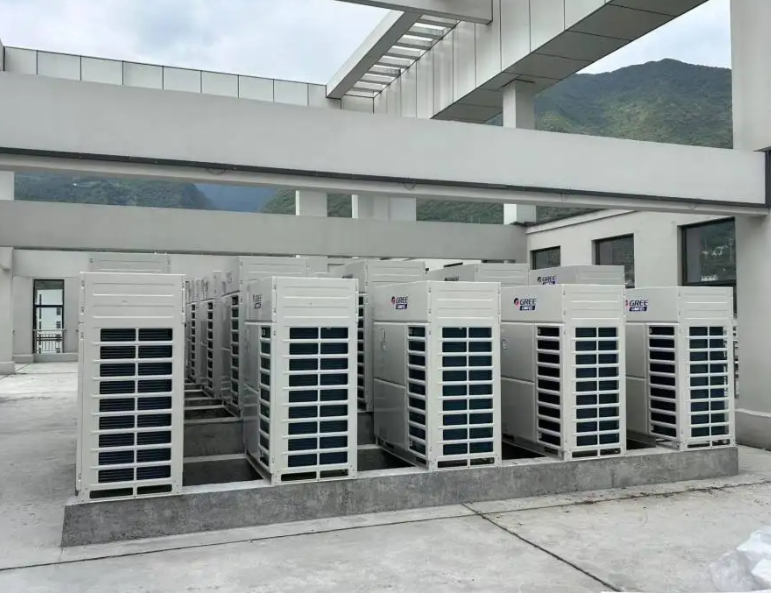 格力专卖店柜式空调